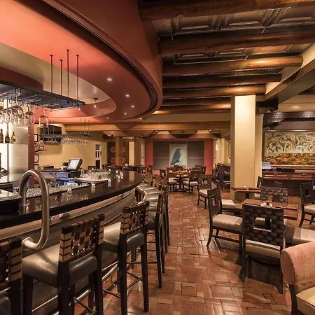 La Fonda On The Plaza 