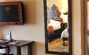 Hotel La Fonda On The Plaza